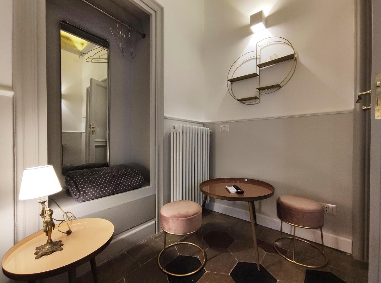 Visconti Suites By Fna Hospitality Roma エクステリア 写真